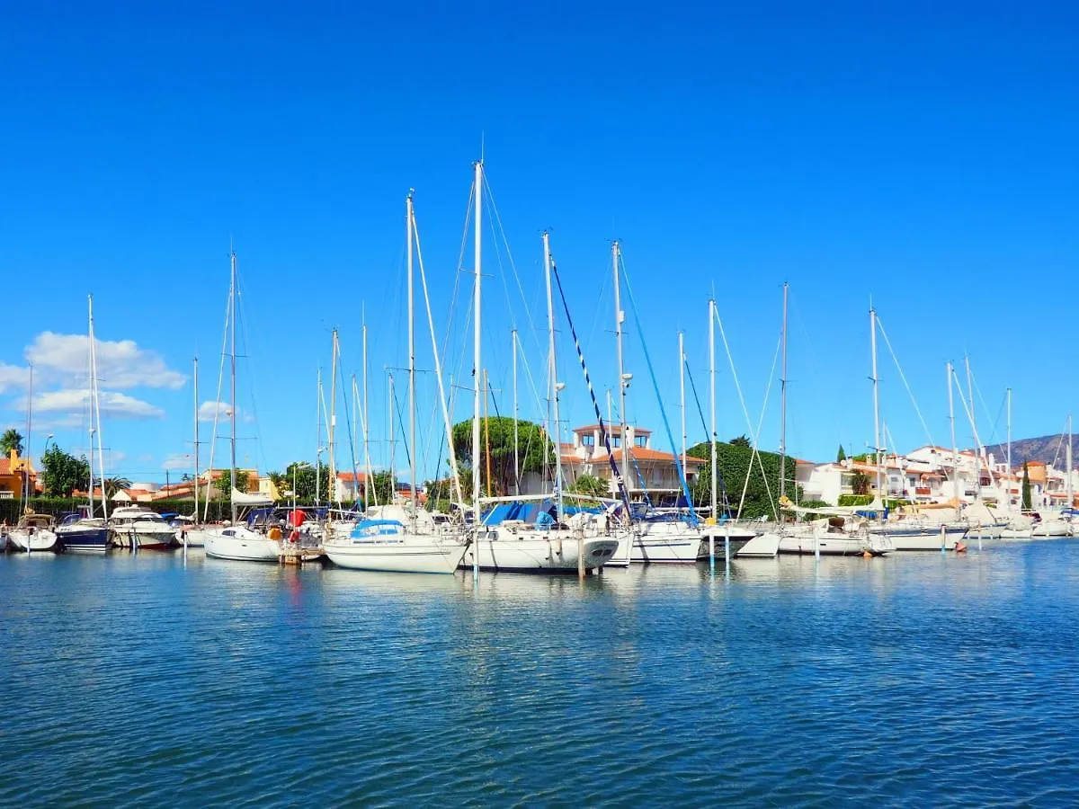 Apartment Port Mistral-1 By Interhome Empuriabrava 0*,